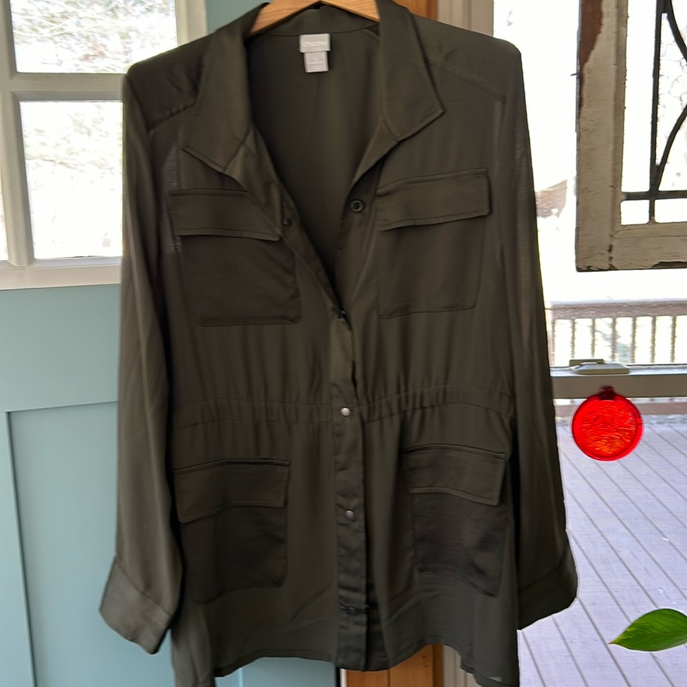 NWT Chicos semi sheer cargo blouse